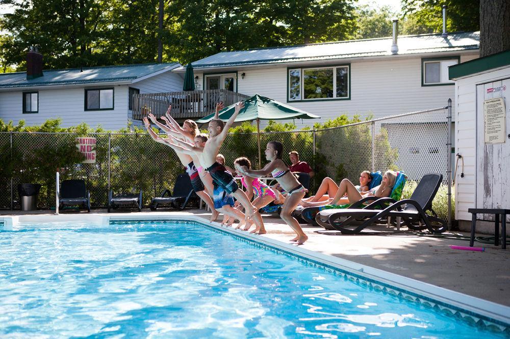 Beachwood Resort Deer Bay Экстерьер фото